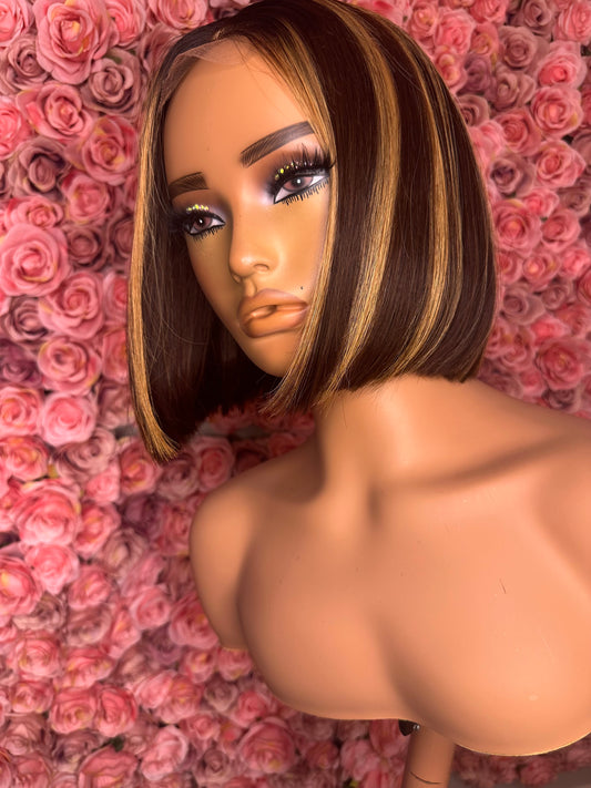 Naomi-8" Glueless Closure Wig