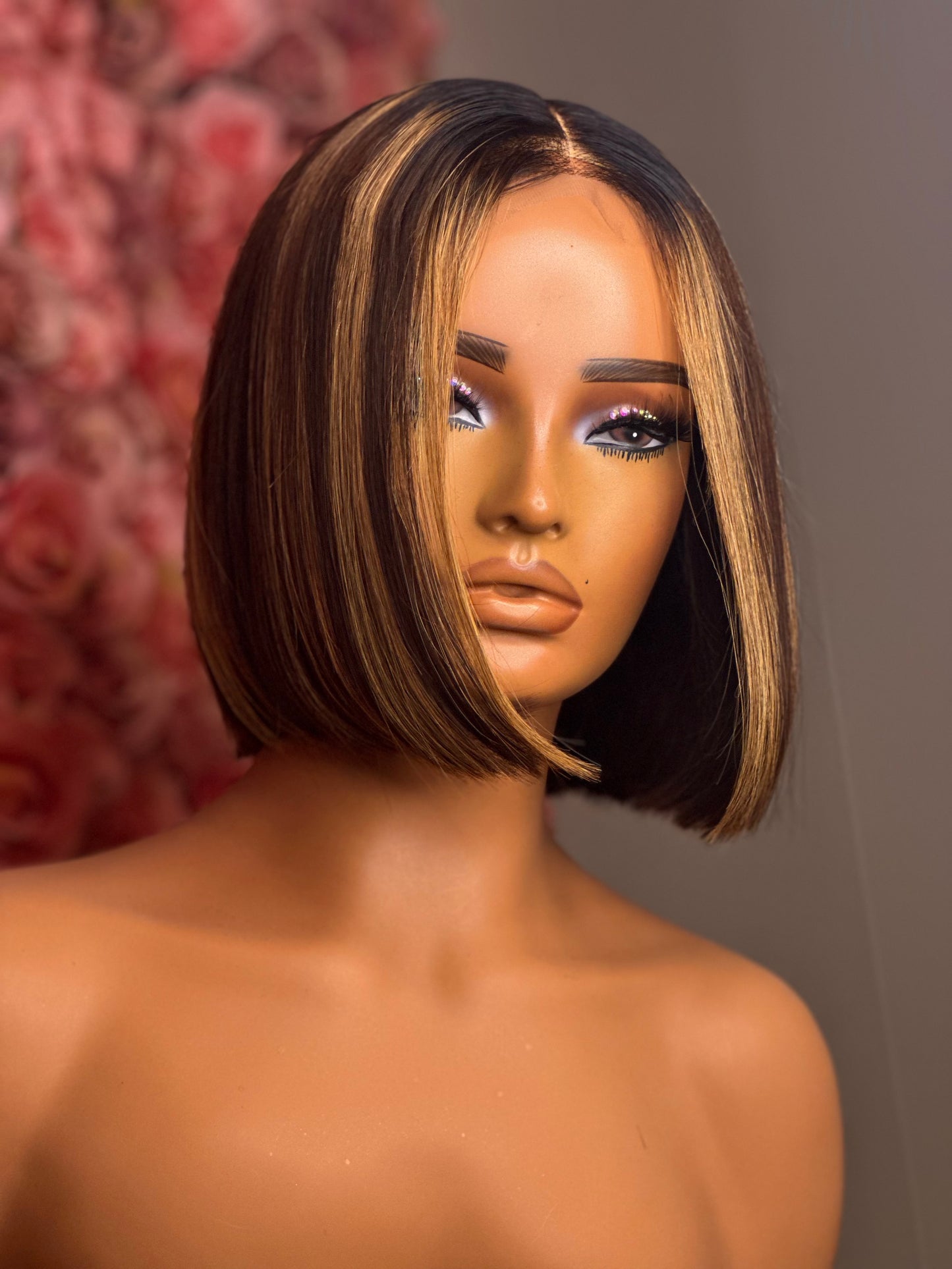 Naomi-8" Glueless Closure Wig