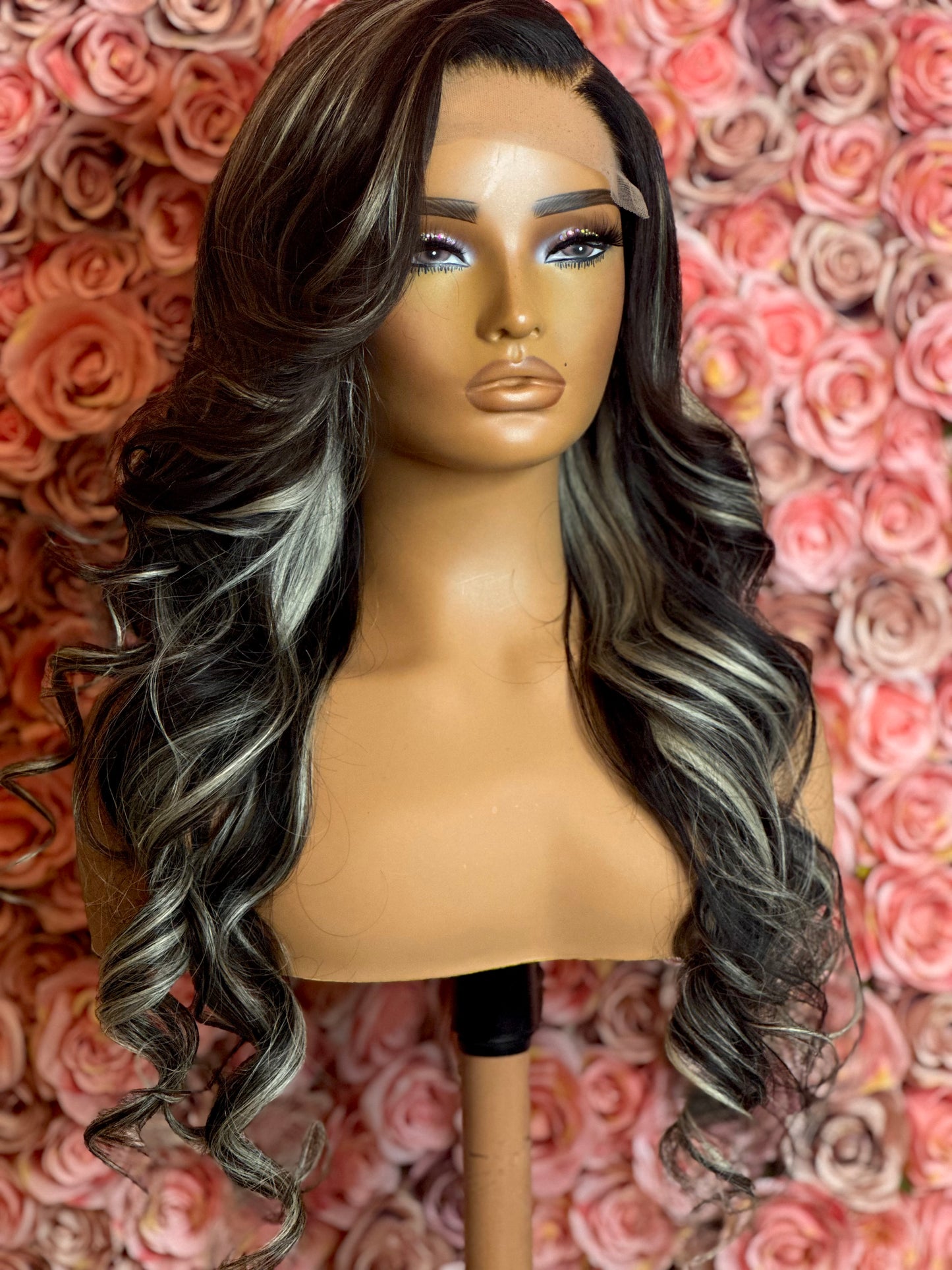 Legacy-Closure Wig