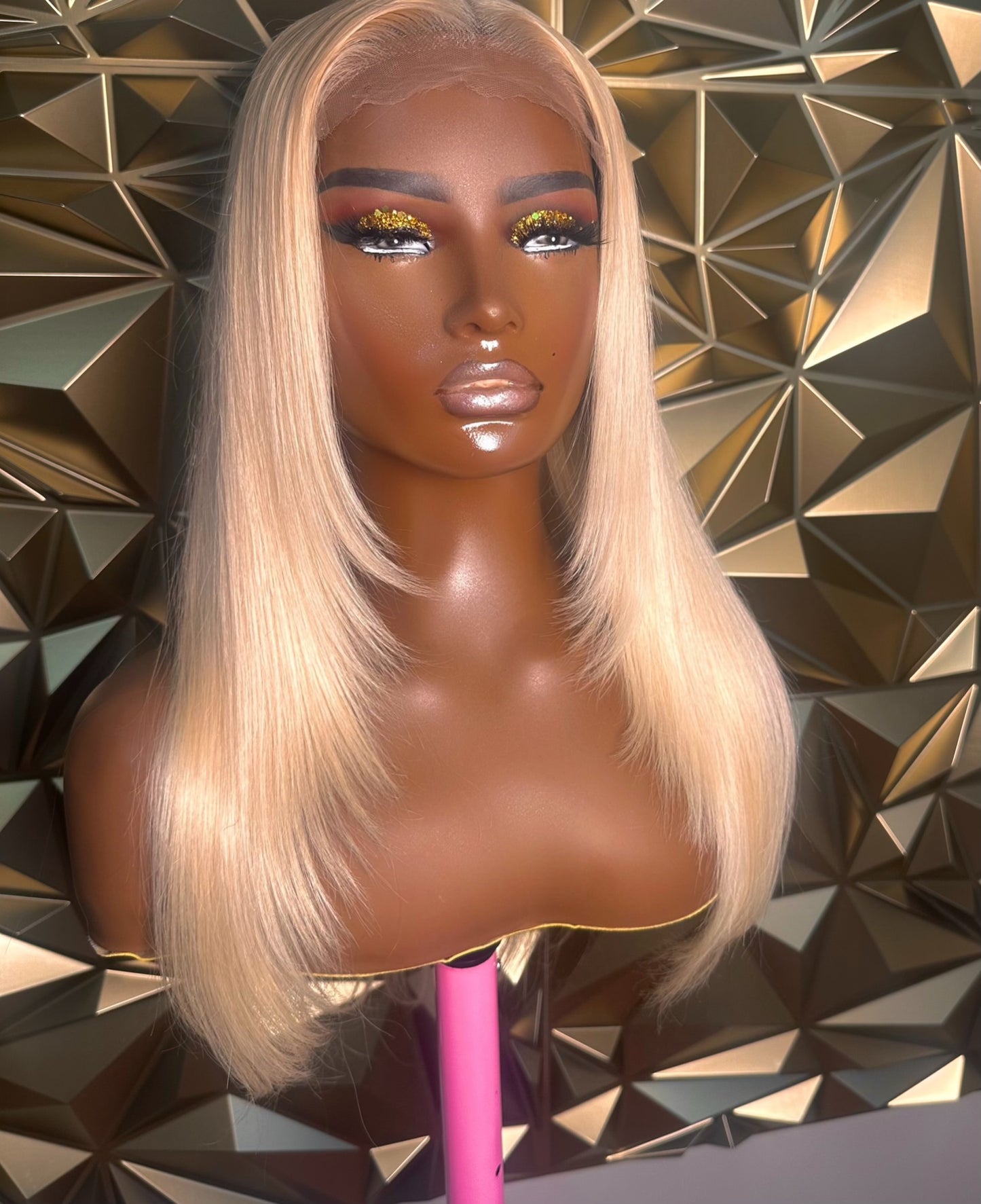 Harlow-20" Glueless Closure Wig