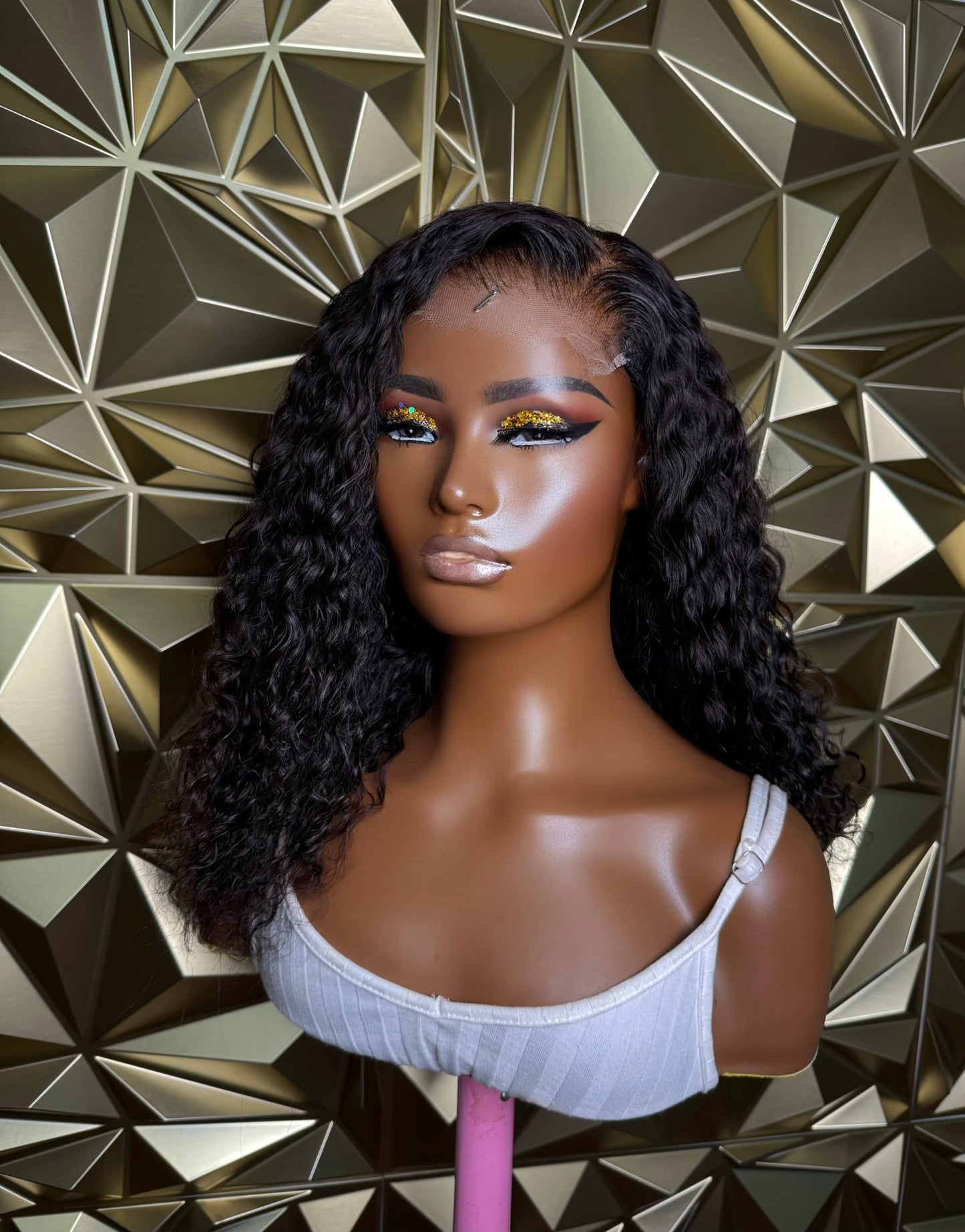 Jolie-16"- Closure Wig