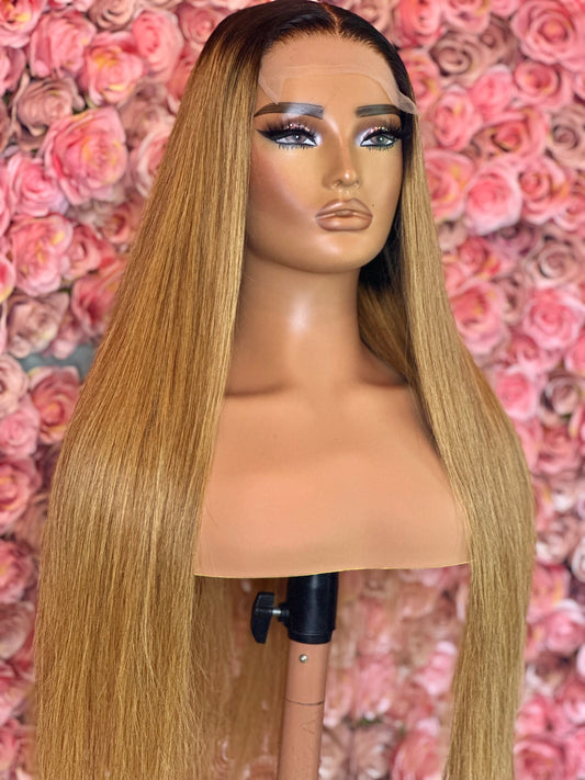 Victoria- Closure Wig
