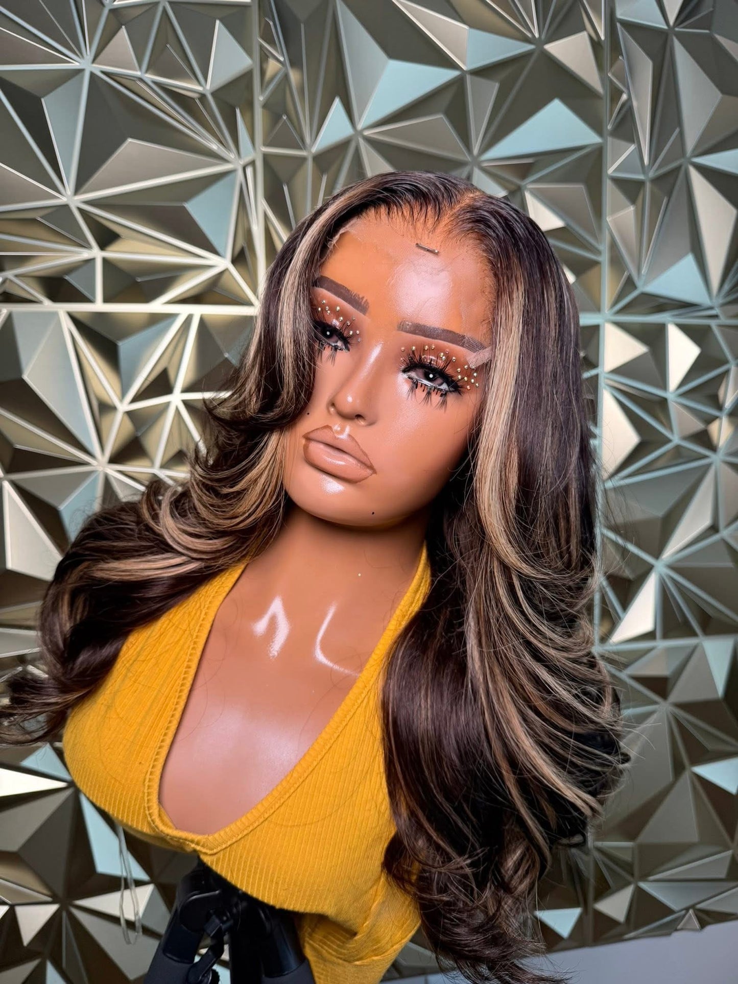 Emorie-18"-6x6 HD