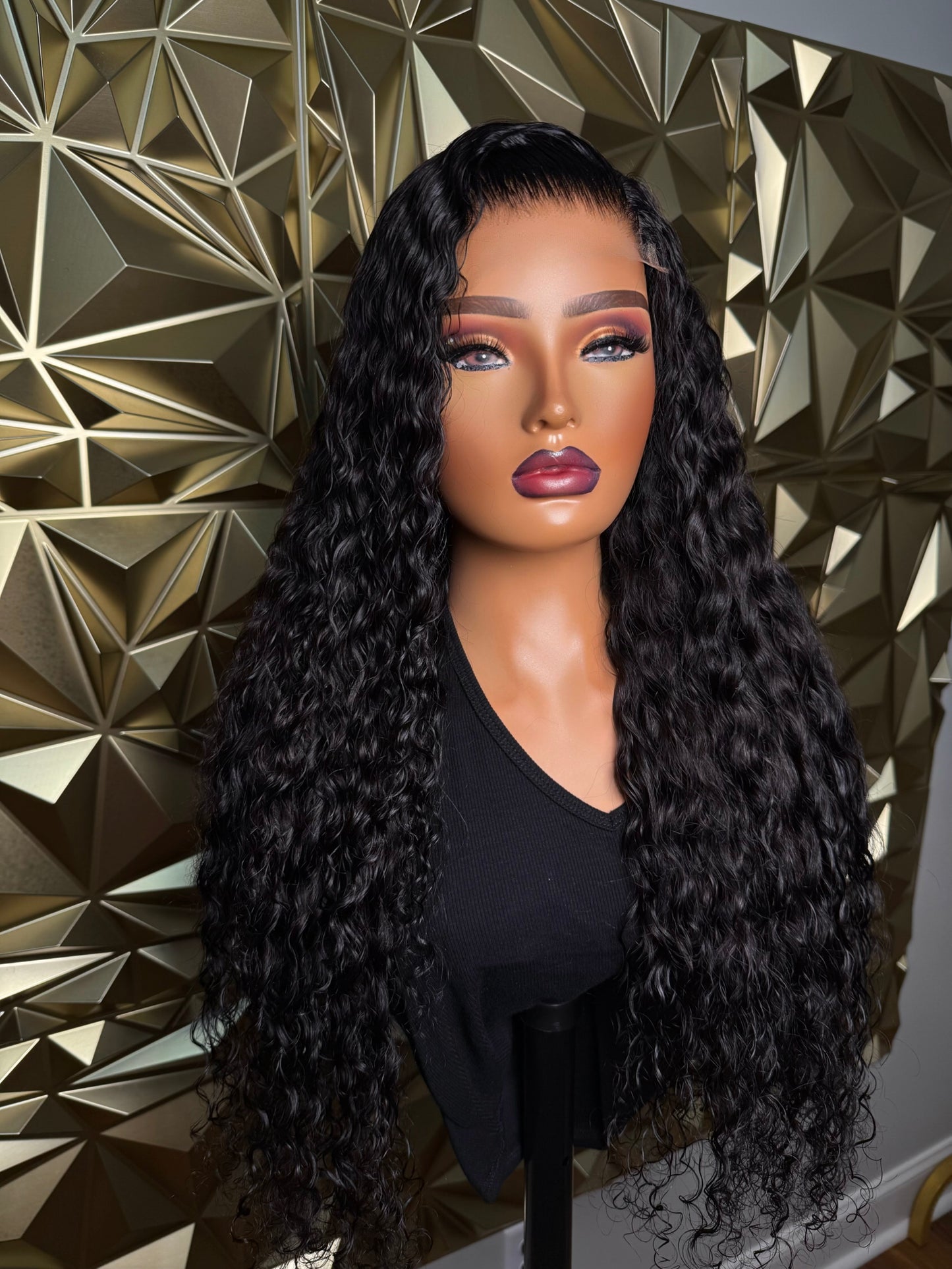 Jordan-Closure Wig