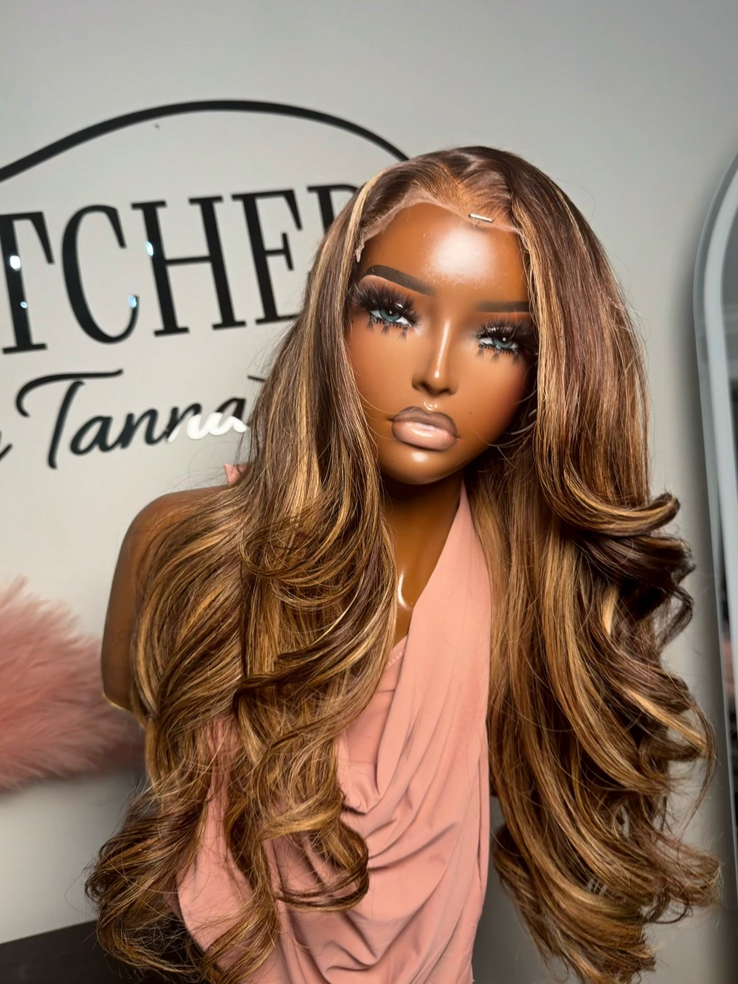 Kimberly-26"-6x6 HD