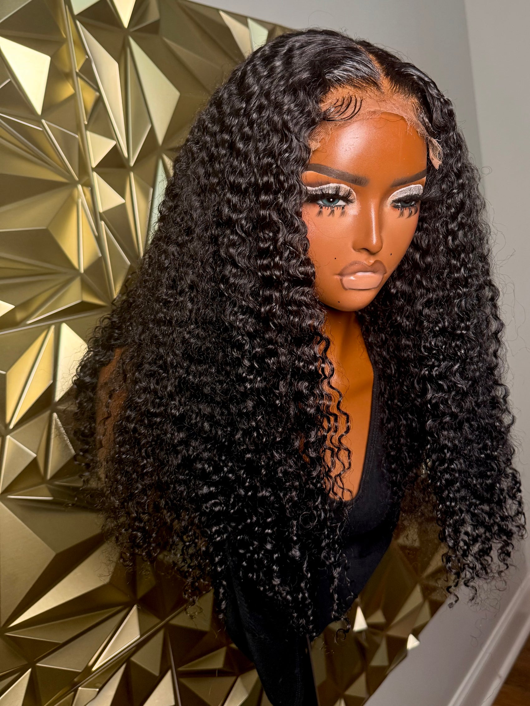 Kia 22" HD Glueless Closure Wig