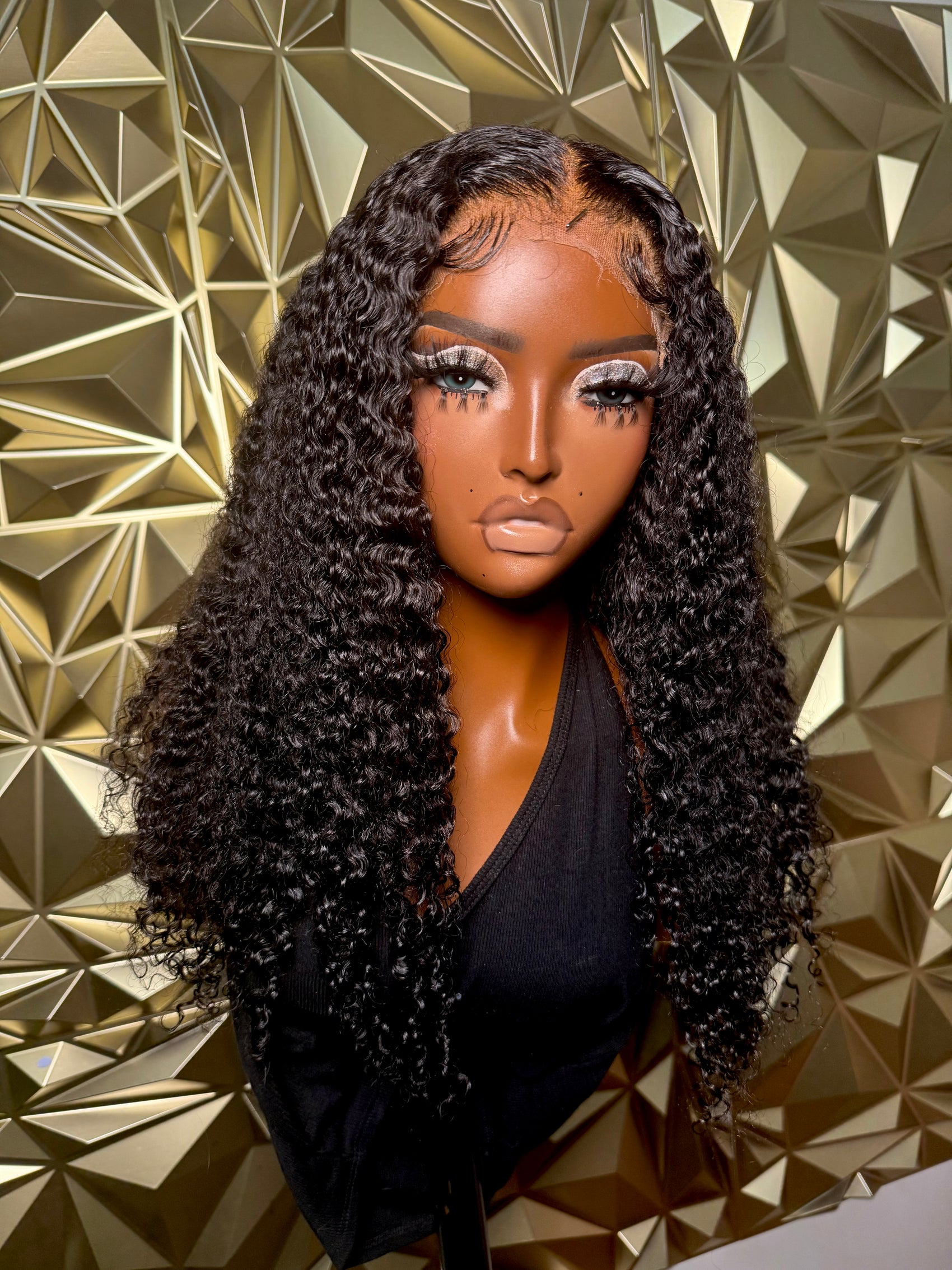 Kia 22" HD Glueless Closure Wig