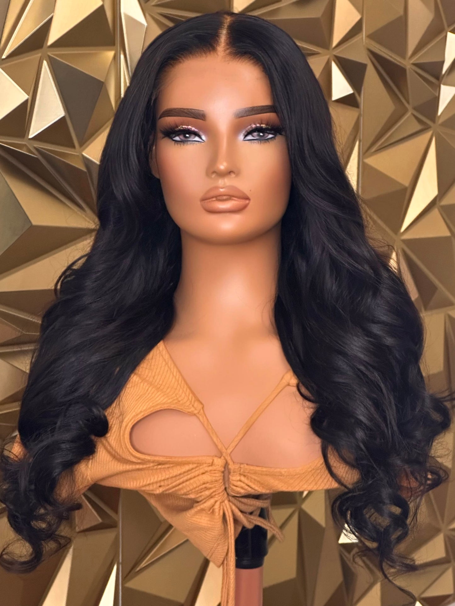 Deja-Closure Wig